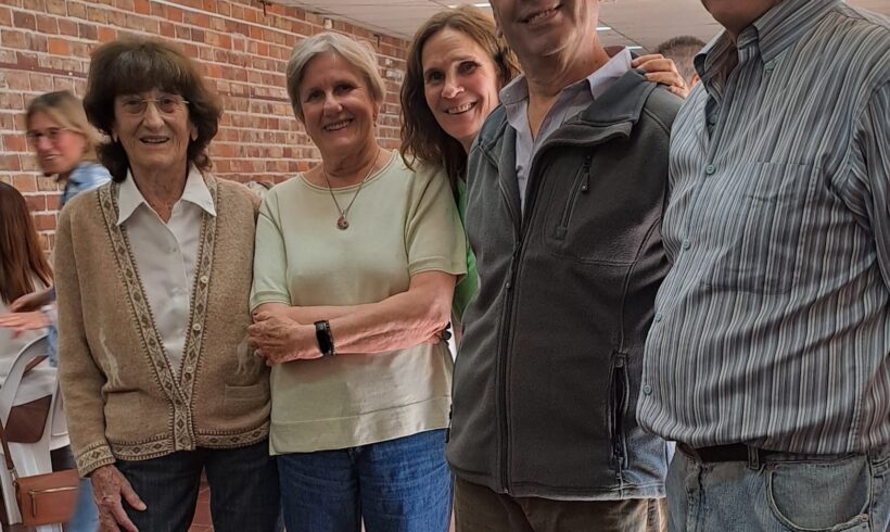 Almuerzo de camaradería junto a socia Fundadora de nuestra Institución